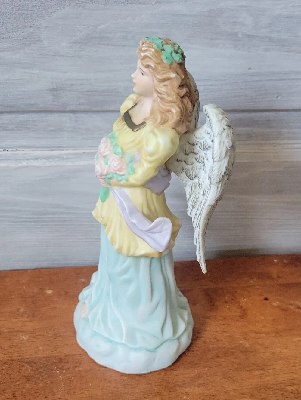 Grandeur Noel Vintage Porcelain Angel Figurine Holding Pink Roses 9